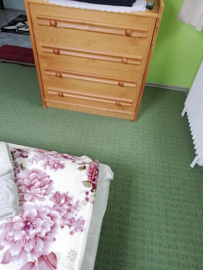 Grill Garten Vendeghaz Hotell Keszthely Eksteriør bilde