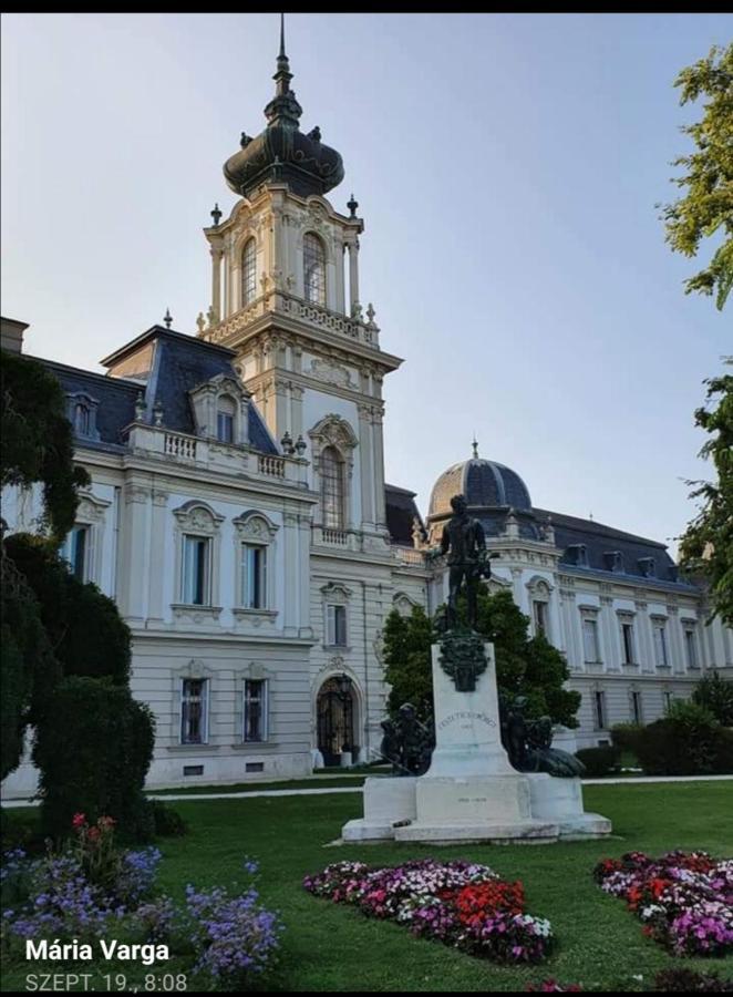 Grill Garten Vendeghaz Hotell Keszthely Eksteriør bilde